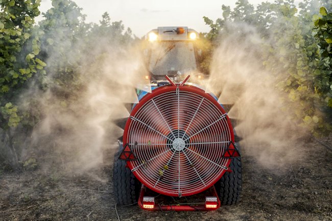 Estudo revela que o uso de herbicidas no Brasil cresceu 128% entre 2010 e 2020