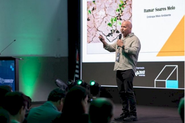 Abisolo 2025 reúne ciência e indústria e premia pesquisas que impulsionam insumos orgânicos e biofertilizantes